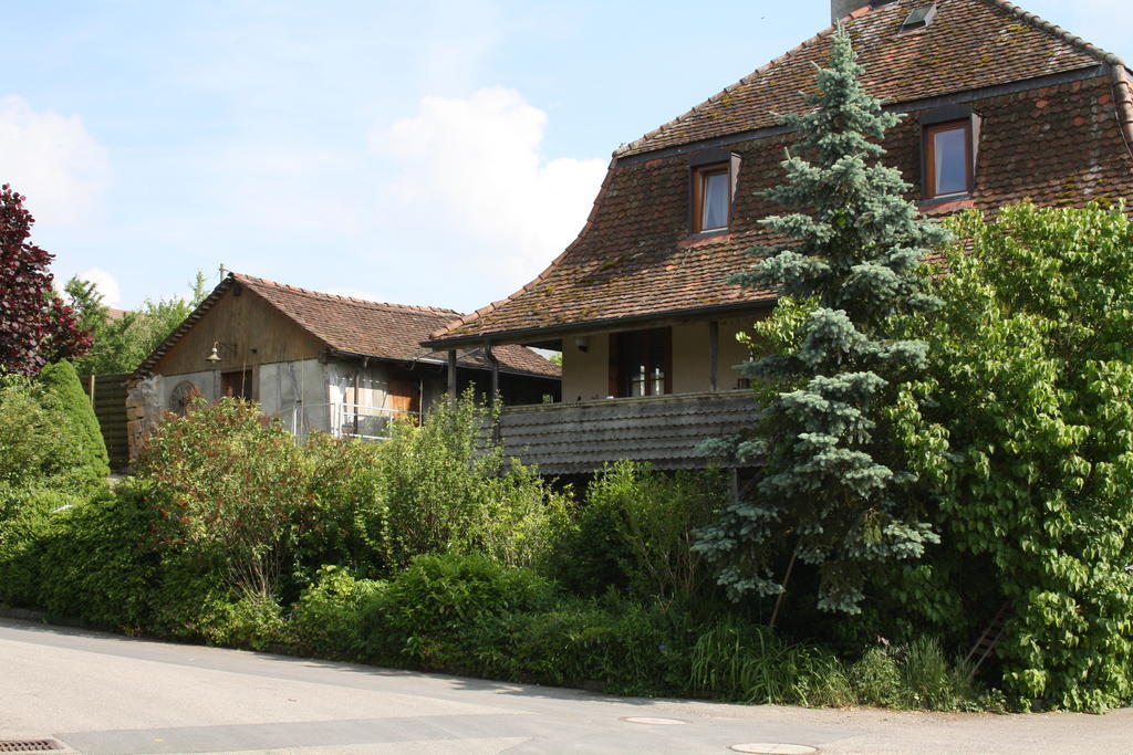 Ofenhaus Vila Murten Quarto foto